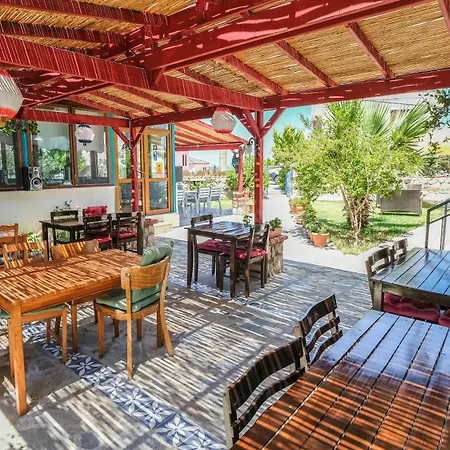 Karaburun Konak Hotel Hotel *