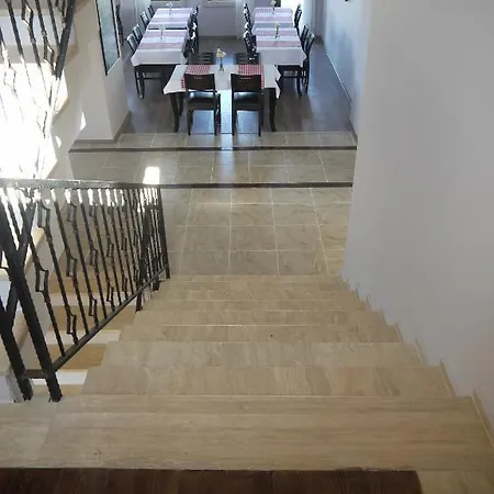 호텔 Karaburun Konak Hotel 카라부룬